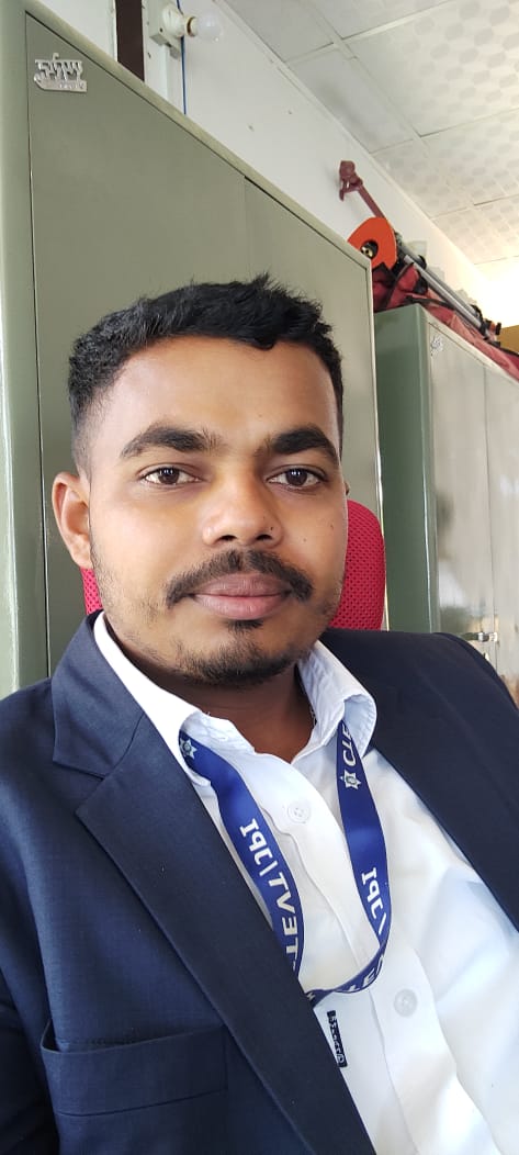 ई.सन्तोष  कुमार  कामती